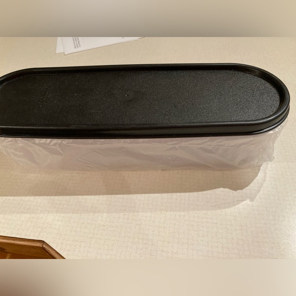 Vintage Tupperware Modular Mate Super Oval 2 black seal new in pkg - Picture 1 of 4